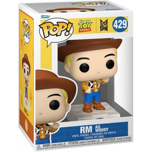 RM as Woody dans sa boîte