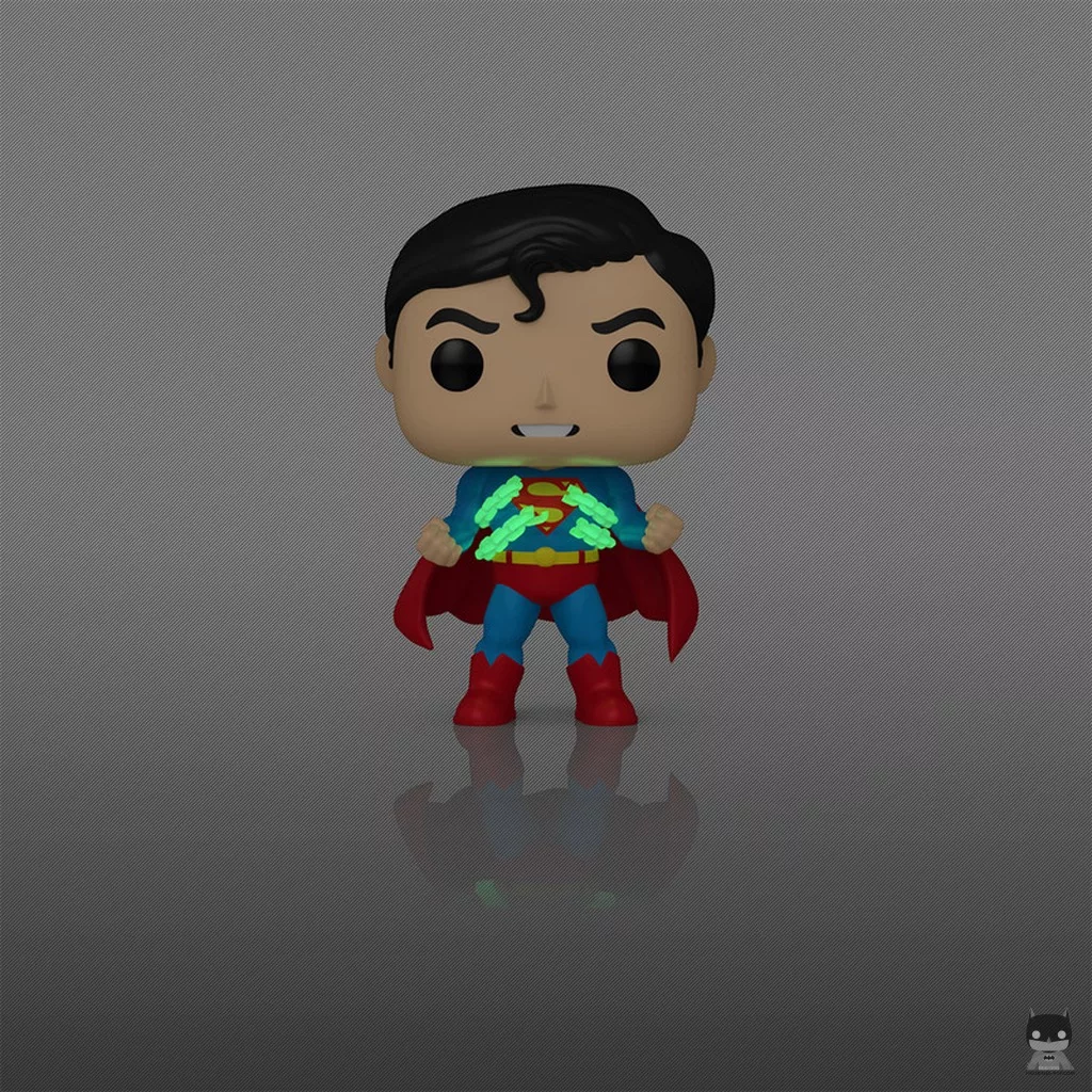 Superman (Glow in the Dark) Funko Pop! figure (Superman)
